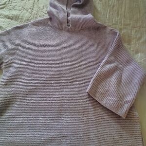 Old Navy Men's Turtleneck Sweater in Light Purple